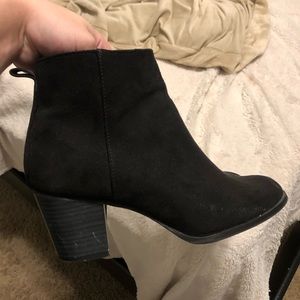 Old Navy Heel Boots